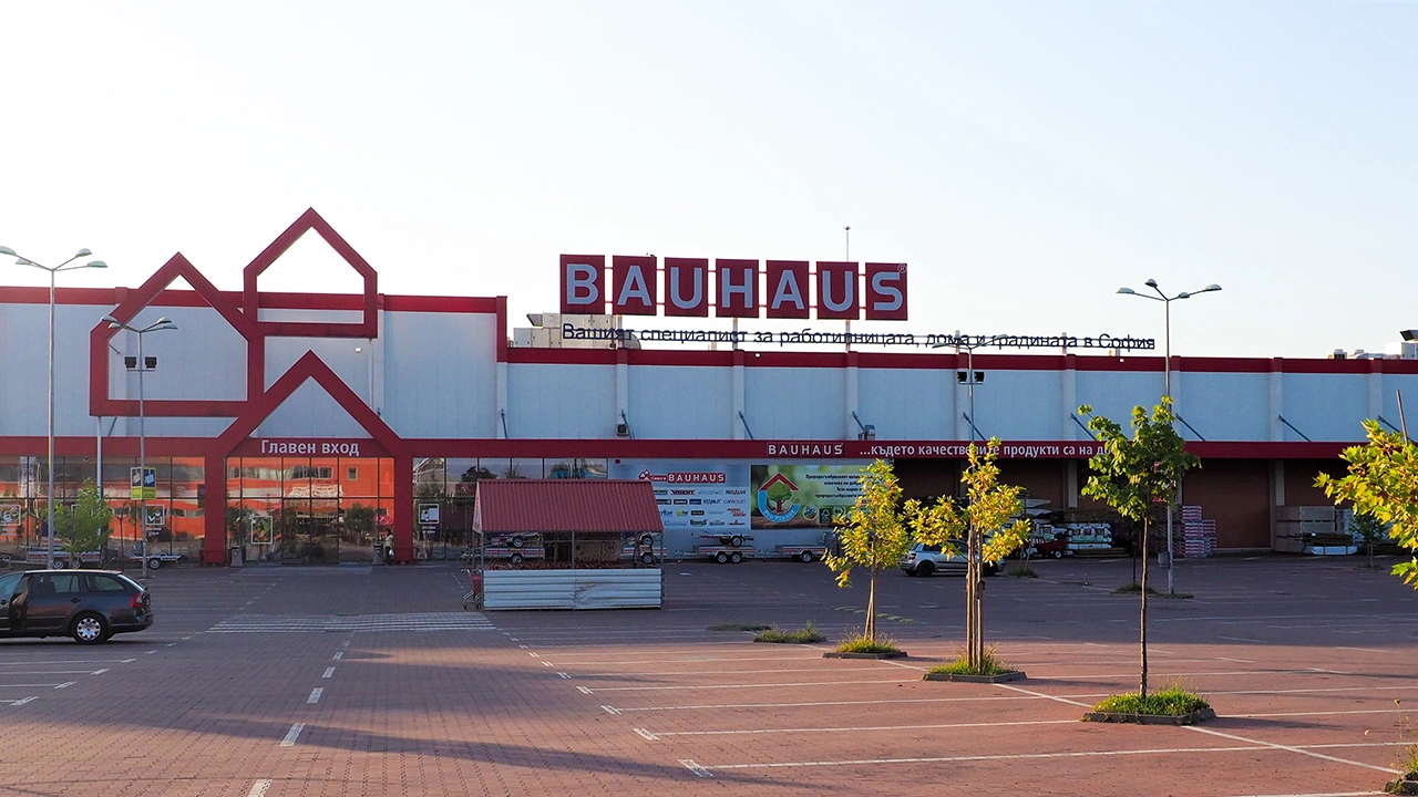 Bauhaus Hypermarket