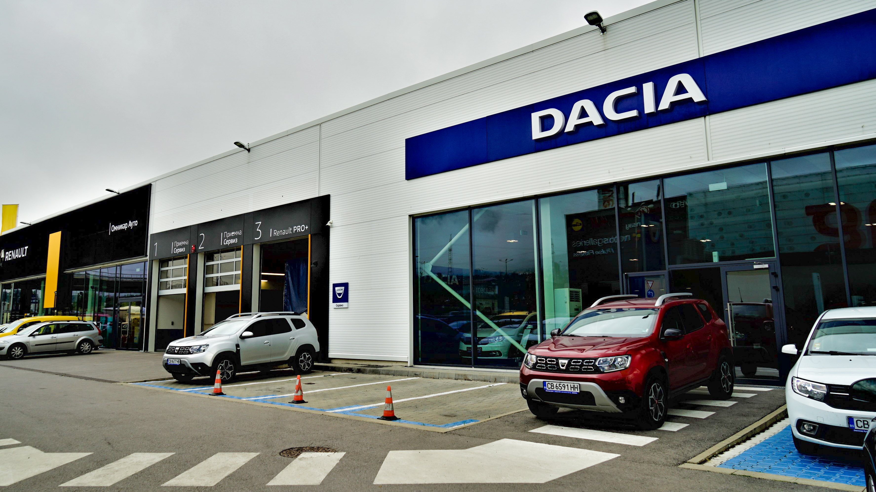 Renault & Dacia